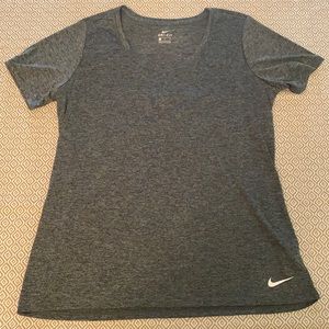 Shirt Sleeve Nike Dri-Fit Tee - Scoop Neck